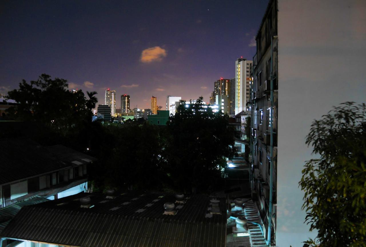 Phresh Hostel กรุงเทพมหานคร ภายนอก รูปภาพ