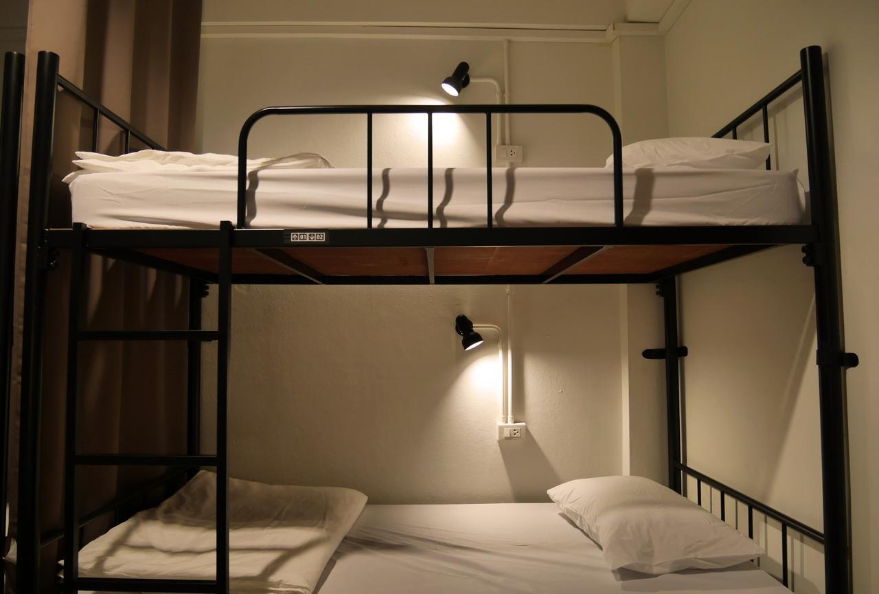 Phresh Hostel กรุงเทพมหานคร ภายนอก รูปภาพ