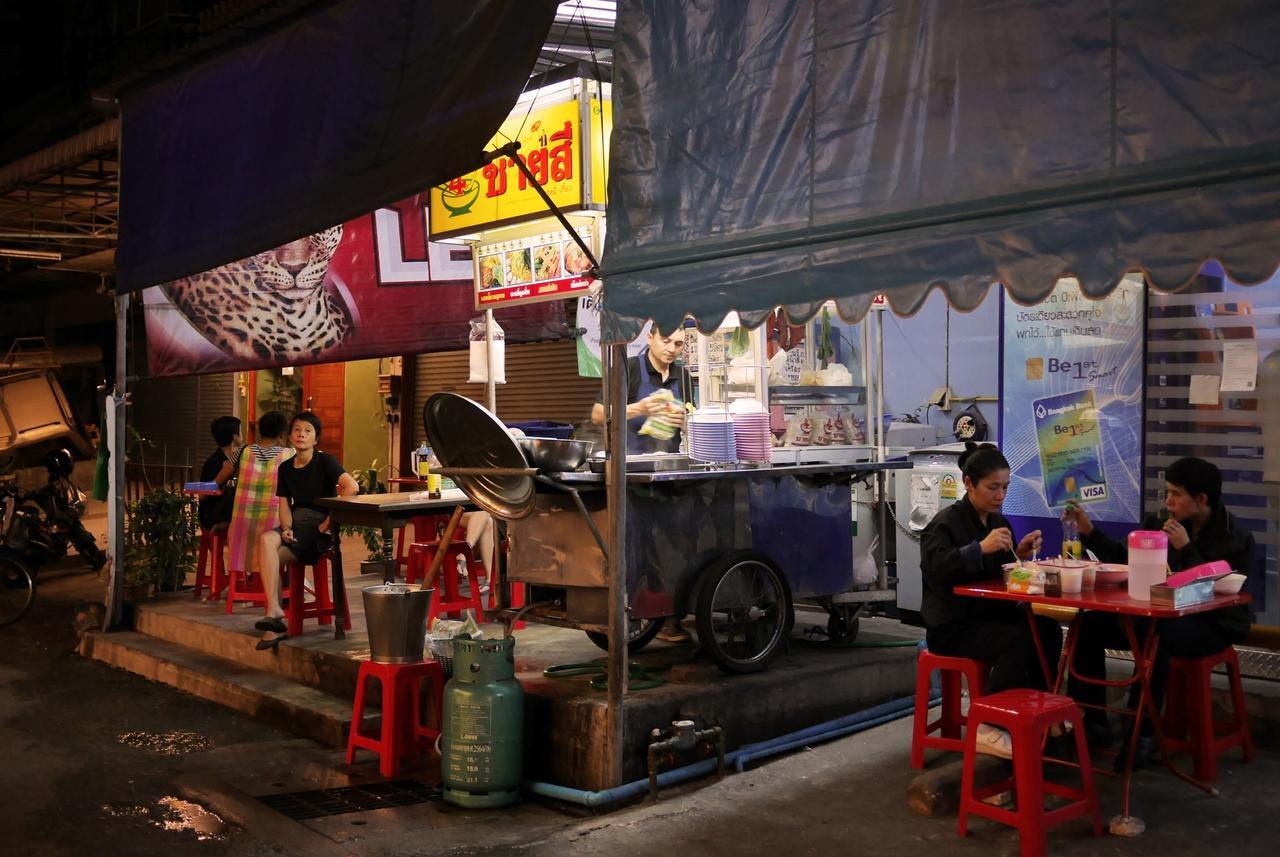 Phresh Hostel กรุงเทพมหานคร ภายนอก รูปภาพ