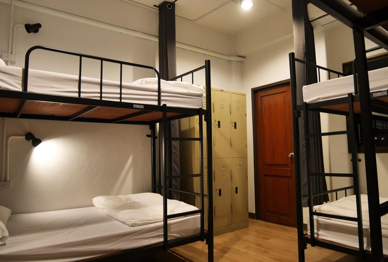Phresh Hostel กรุงเทพมหานคร ภายนอก รูปภาพ