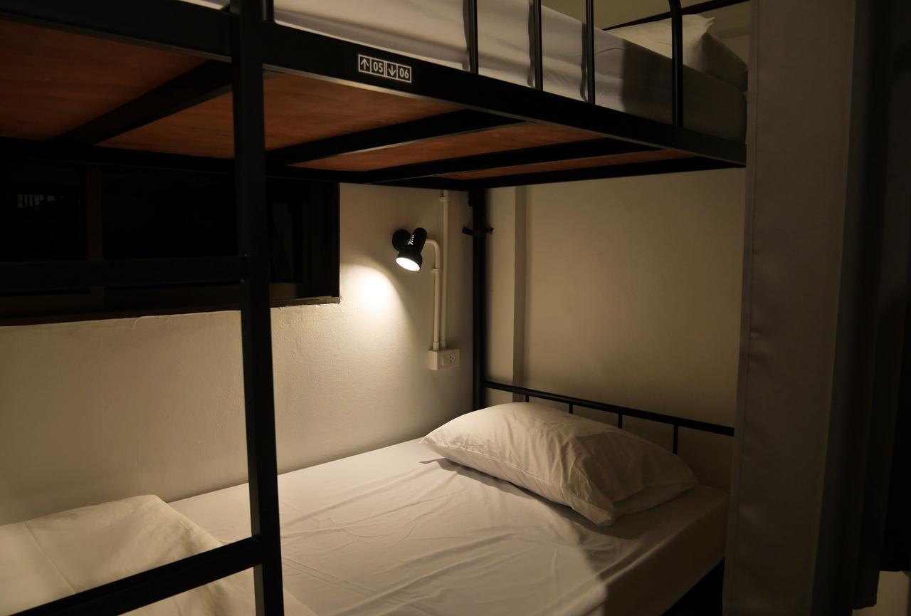 Phresh Hostel กรุงเทพมหานคร ภายนอก รูปภาพ