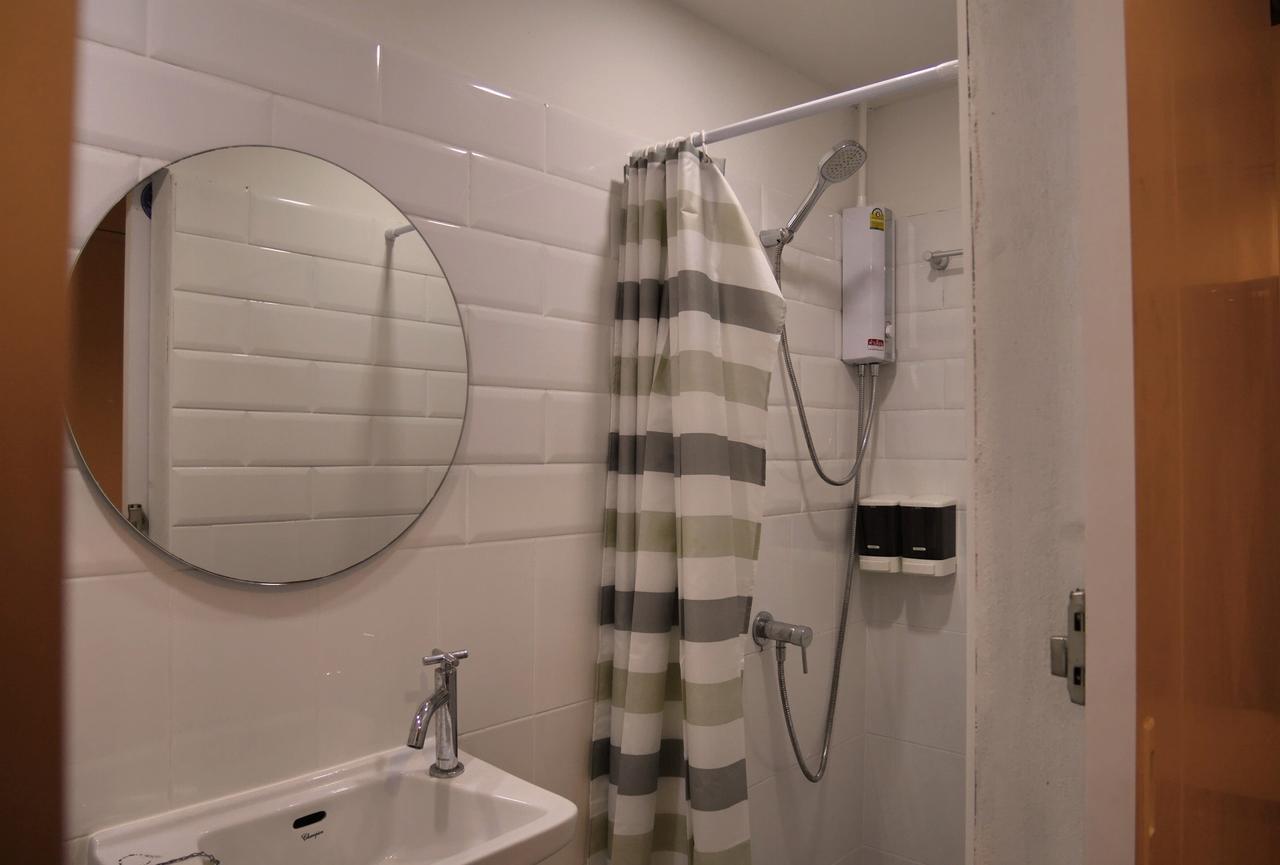 Phresh Hostel กรุงเทพมหานคร ภายนอก รูปภาพ